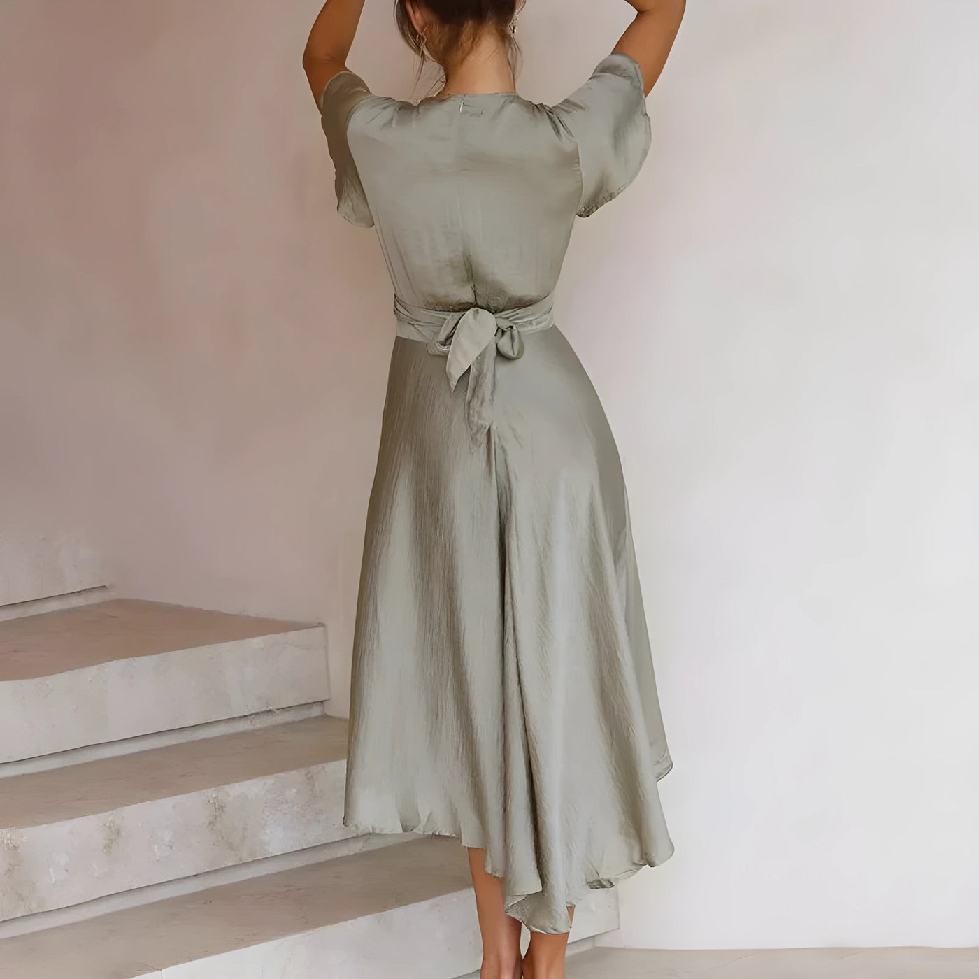 Elina™ | Midi-jurk met knoopdetail