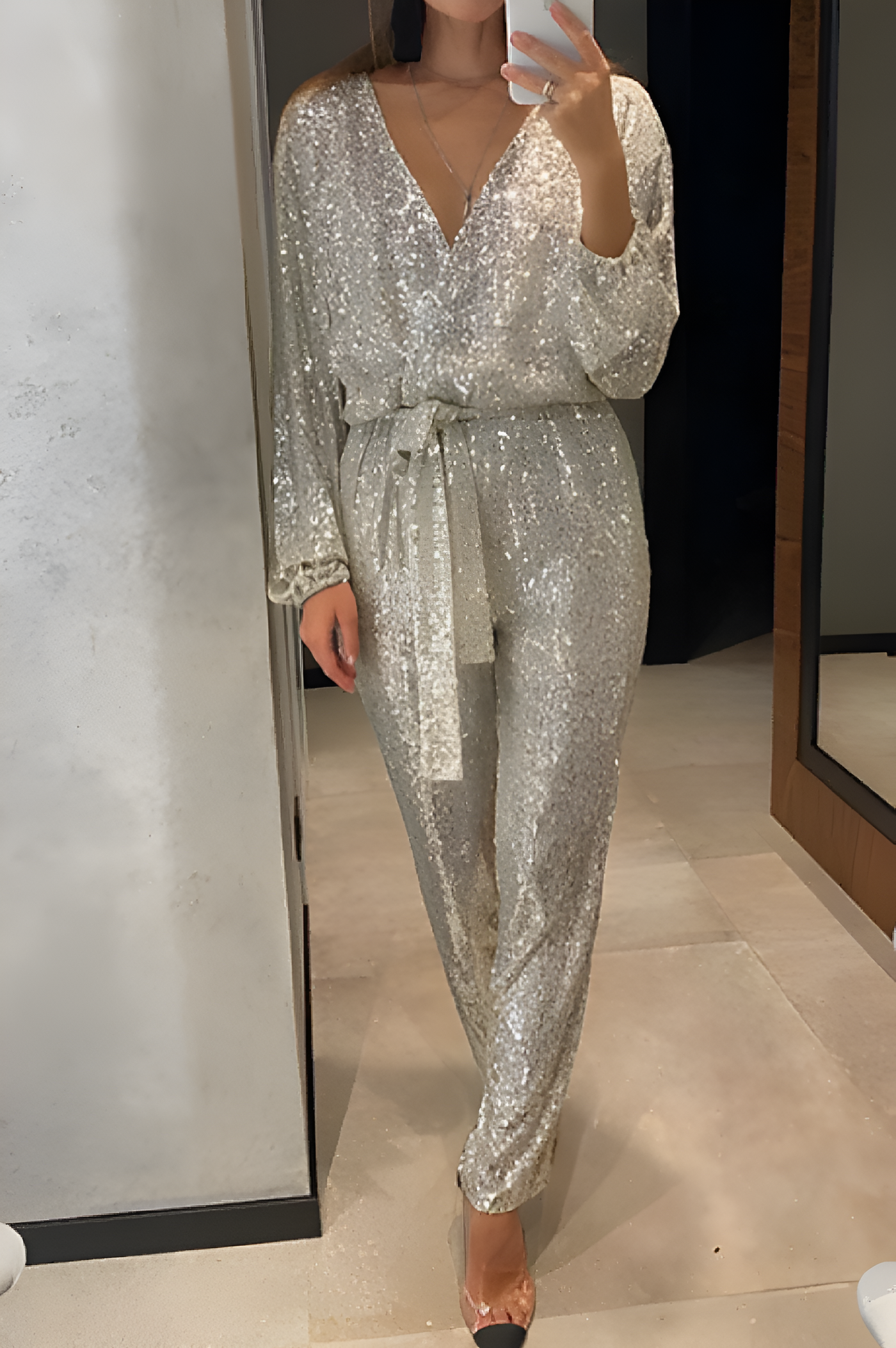 Amelia - Jumpsuit met pailletten en V-hals