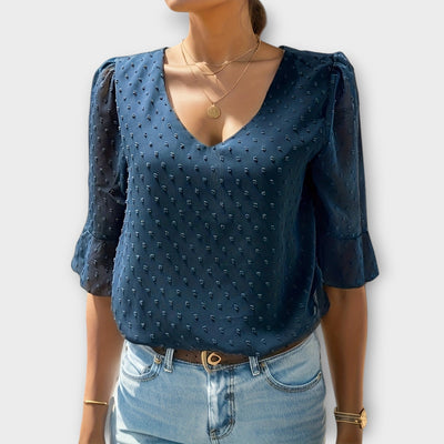 Amaya – Textured Blouse met V-hals
