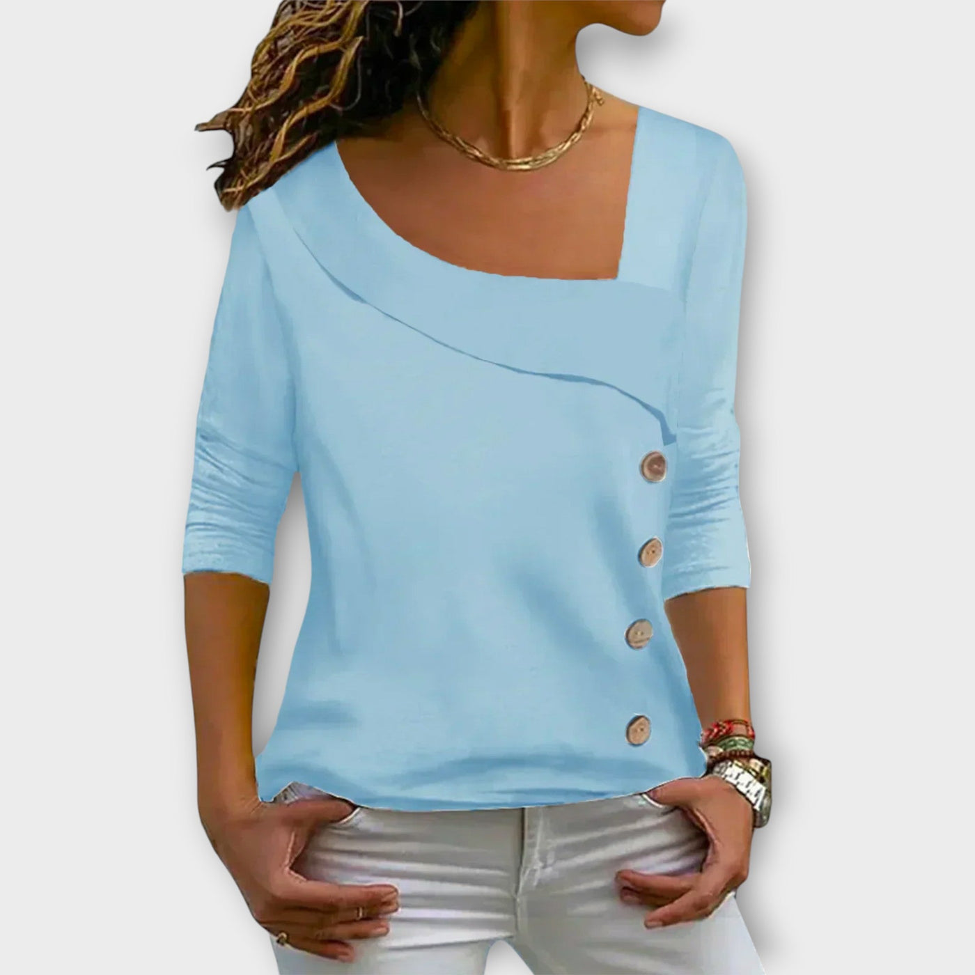 Viona – Asymmetrische Knop Top