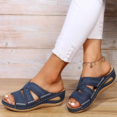 Adalynn - Sandalen met Kristallen Sluiting