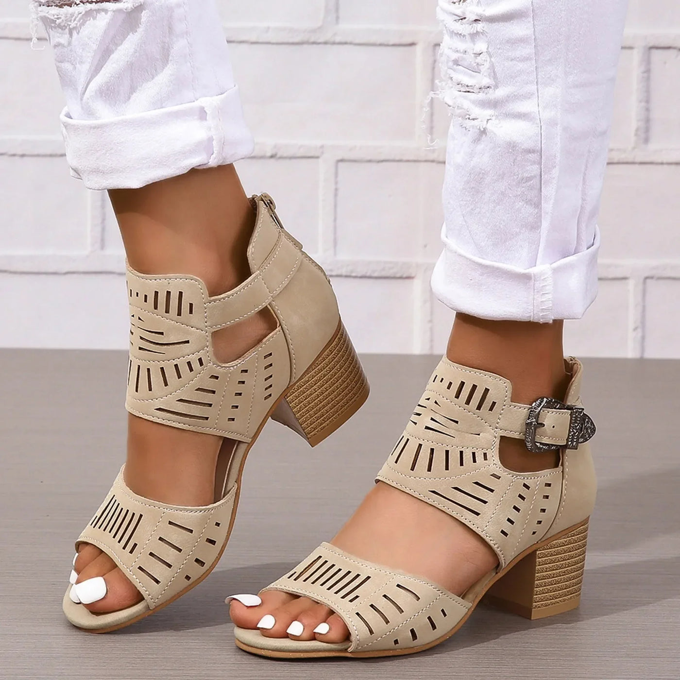 Sienna - Hakken Sandalen met Achterband