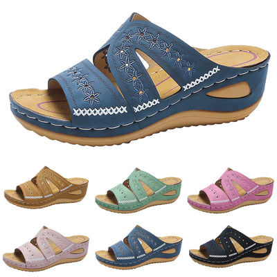 Adalynn - Sandalen met Kristallen Sluiting