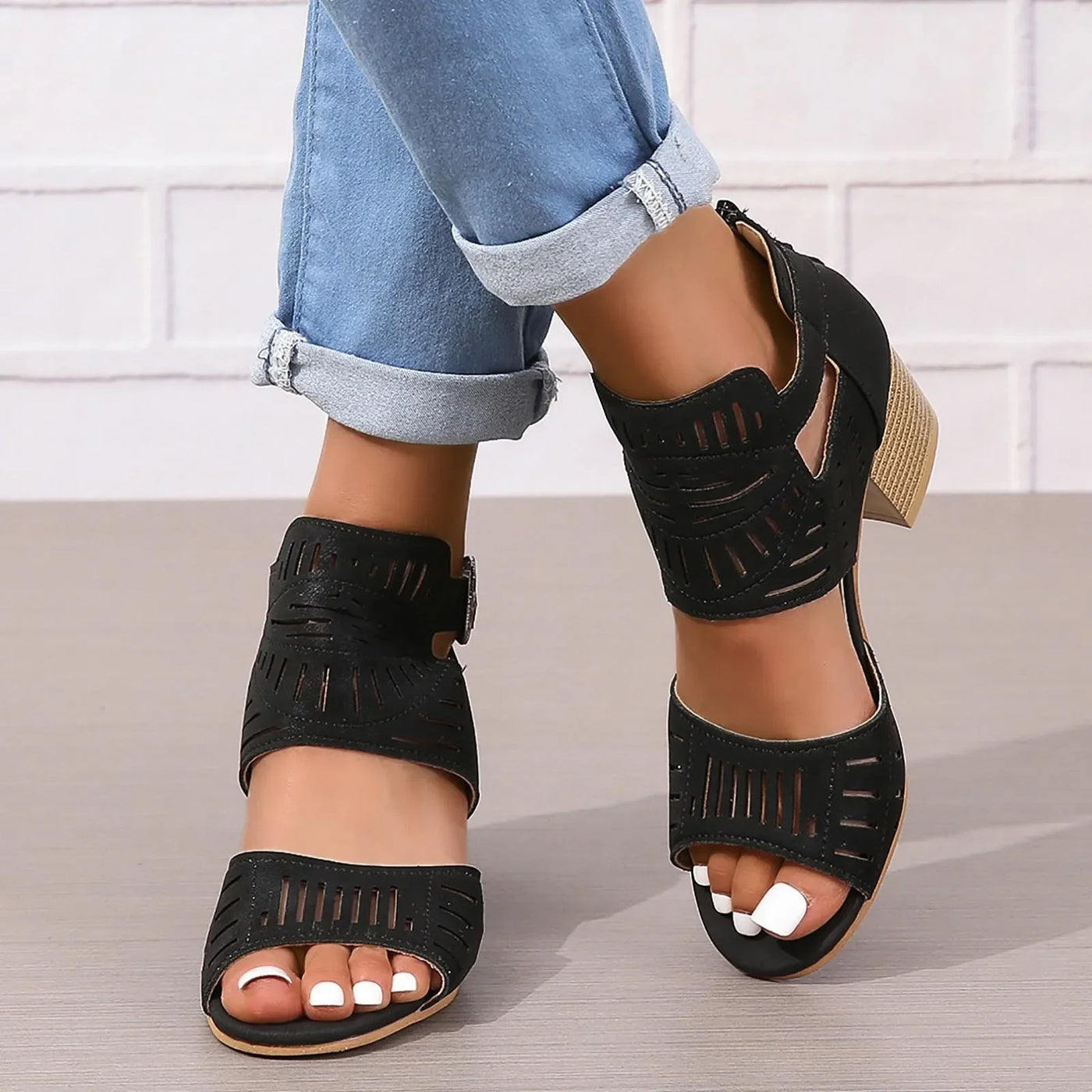 Sienna - Hakken Sandalen met Achterband