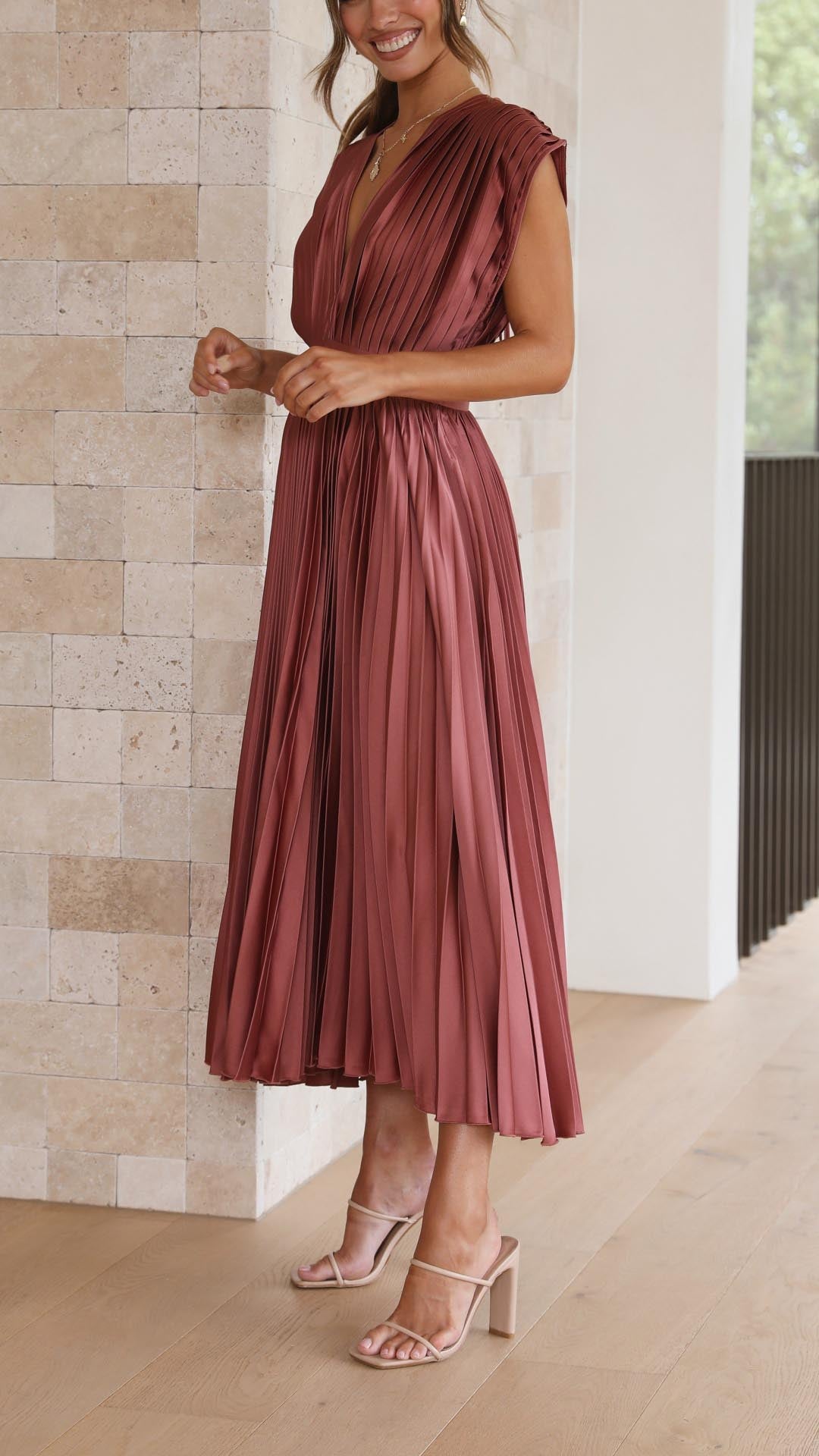 Alexis - Elegante Plisseekleed