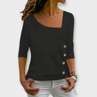 Viona – Asymmetrische Knop Top