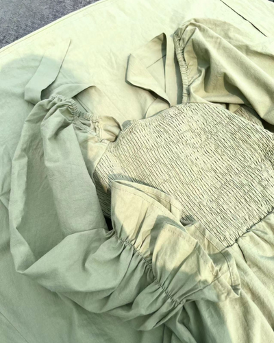 OPHELIA - Franse jurk met ruches mouwen