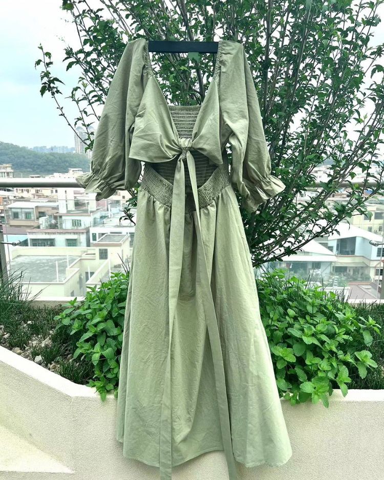 OPHELIA - Franse jurk met ruches mouwen