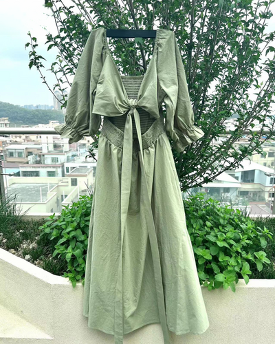 OPHELIA - Franse jurk met ruches mouwen