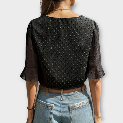 Amaya – Textured Blouse met V-hals