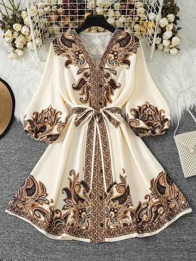 Jolien - A-lijn Jurk met V-hals en Paisleyprint