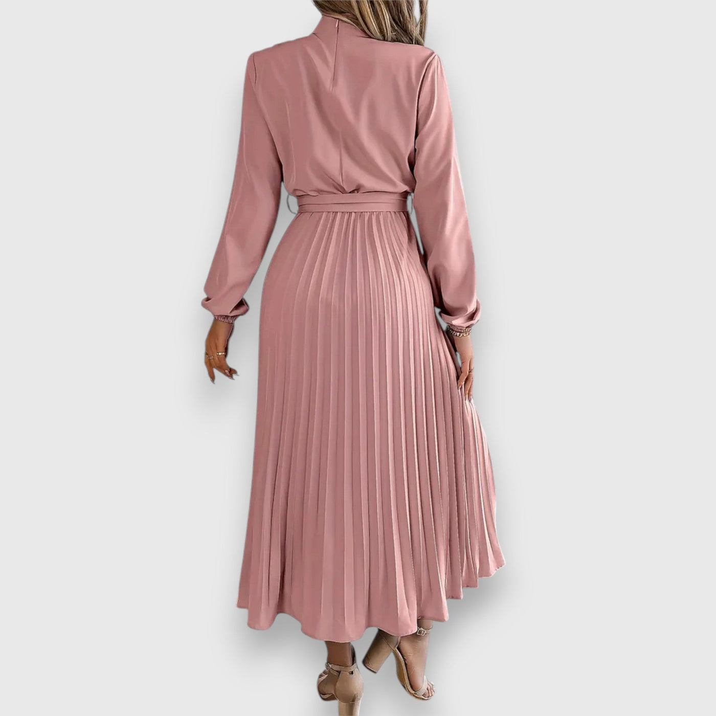 Amber™ | Tijdloze elegantie in een midi-jurk