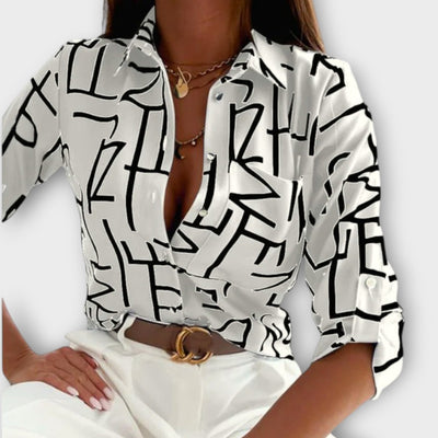Isla™ Elegante Blouse