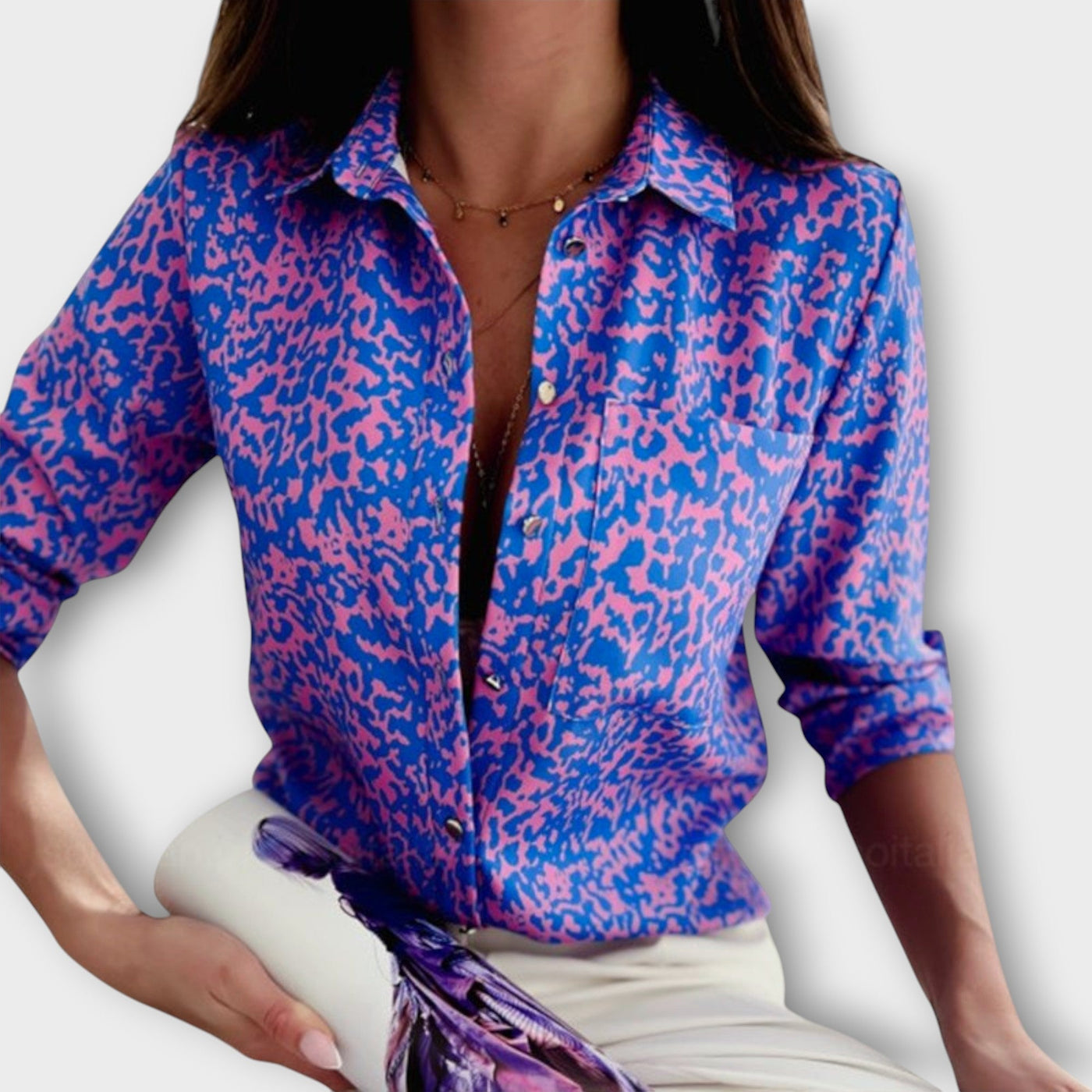 Isla™ Elegante Blouse